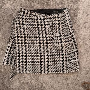 Eddie Bauer Black and White Houndstooth Mini Skirt